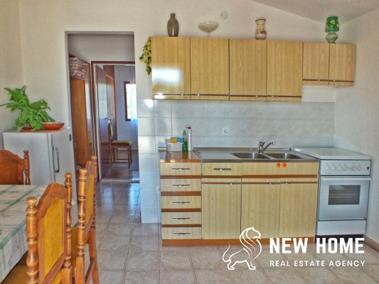 Apartmanska kuća na moru