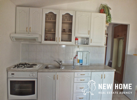 Apartmanska kuća na moru