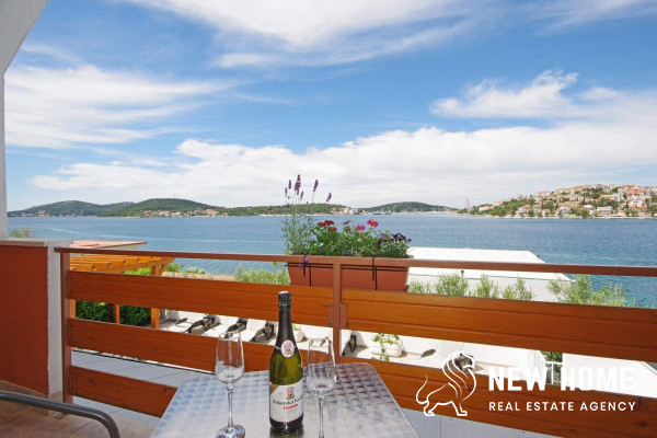 Apartmanska kuća sa pogledom na more