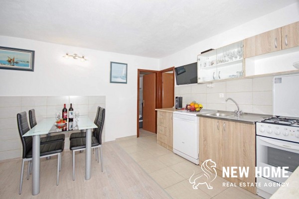 Appartementhaus mit Meerblick