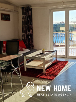 Apartmanska kuca sa pogledom na more