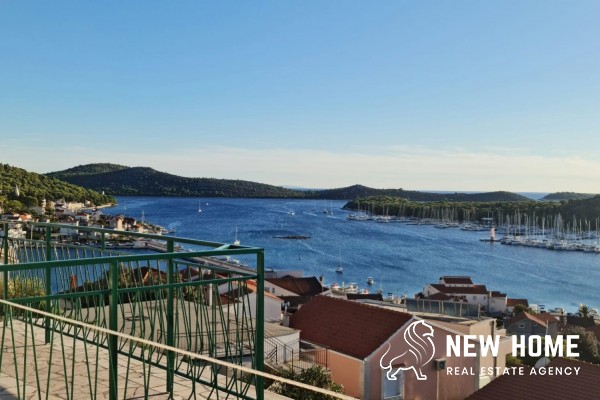 Apartment house by the sea