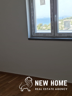 Apartmanska kuća s pogledom na more