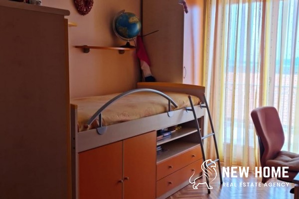 Atraktivna kuća sa pogledom na more