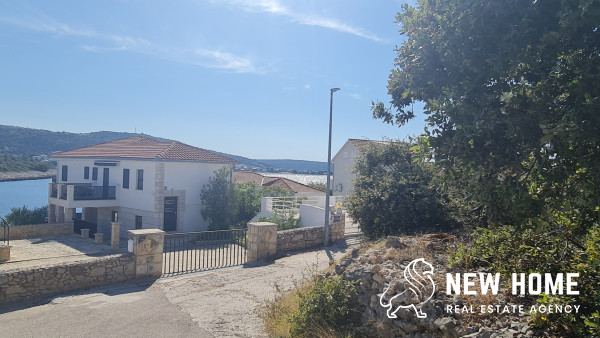 Exceptional property near the sea