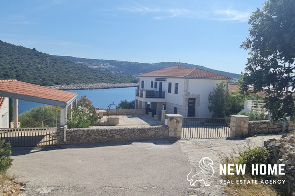 Außergewöhnliches Grundstück in Meeresnähe