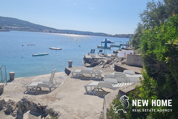 Außergewöhnliches Grundstück in Meeresnähe