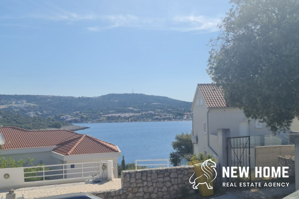 Außergewöhnliches Grundstück in Meeresnähe