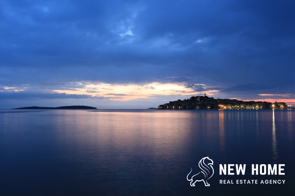 Primošten-Building plot with spectacular sea views
