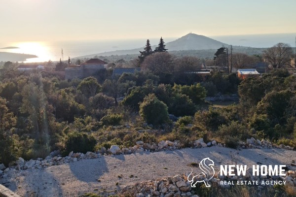 Primošten-Zemljište sa izuzetnim pogledom na more