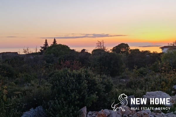 Primošten-Zemljište sa izuzetnim pogledom na more