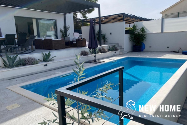 Ražanj villa only 40 m to the sea!!!