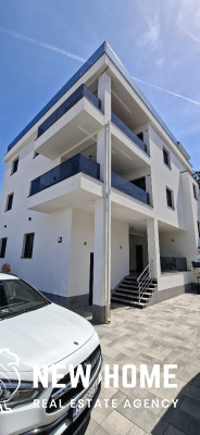 Ekskluzivna apartmanska kuća uz more – rijetka investicijska prilika u Srimi kod Vodica