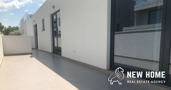 Luxury Penthouse for Sale in Primošten – Garage, Gym, Panoramic View!