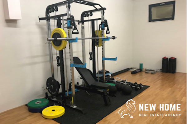 Luxury Penthouse for Sale in Primošten – Garage, Gym, Panoramic View!