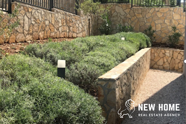 Luxury Penthouse for Sale in Primošten – Garage, Gym, Panoramic View!