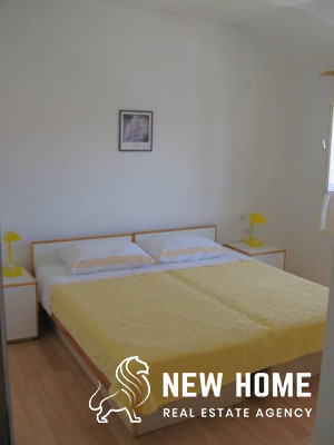 Šibenik, Žaborić –Haus nur 130 m vom Meer entfernt!