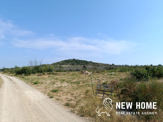 Top Gelegenheit! Attraktives Grundstück nahe Vodice – in hervorragender Lage