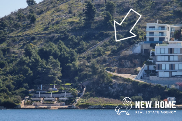 Rogoznica-Zatoglav-Grundstück mit Meerblick