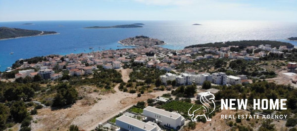Luxury villa with pool and sea views