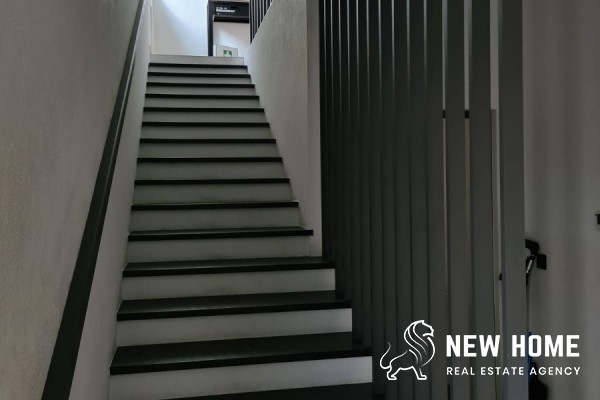 Moderne Villa mit Pool