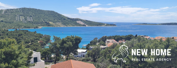 Novi stanovi s pogledom u Primoštenu