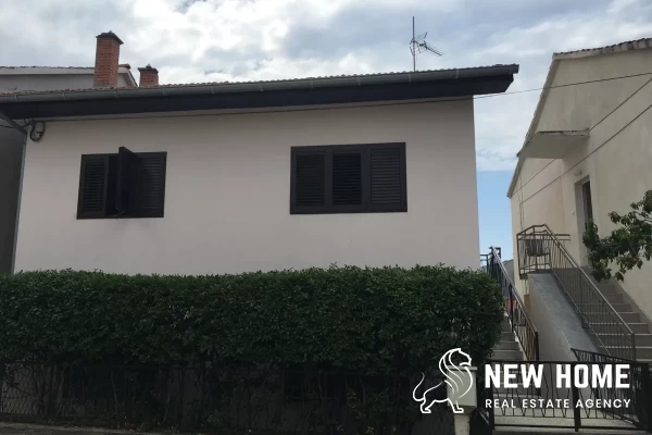 Obiteljska kuća u Primoštenu