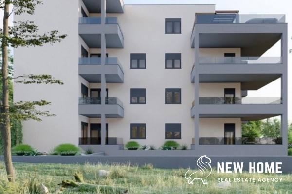 Okrug Gornji-Exclusive Apartment near the sea