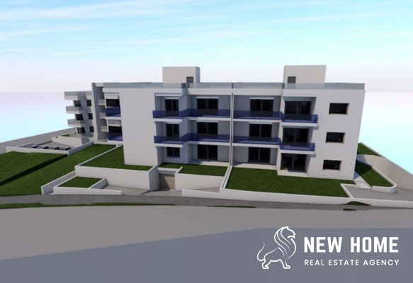 PENTHOUSE s krovnom terasom, nedaleko od mora