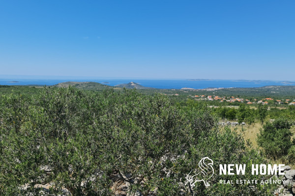 Poljoprivredno zemljište sa odličnim pogledom