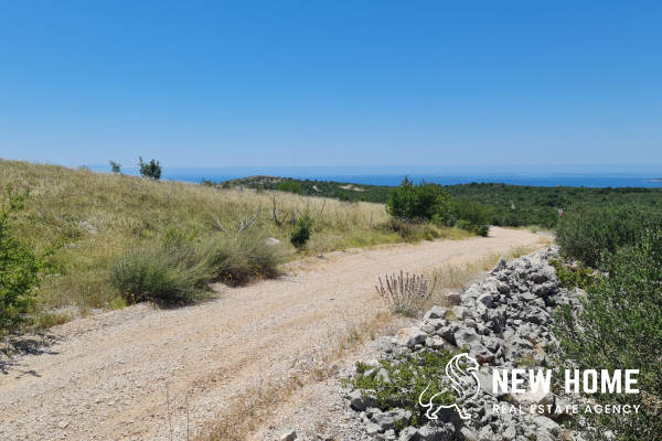 Poljoprivredno zemljište sa odličnim pogledom