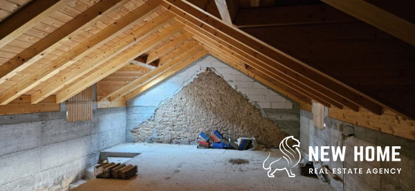 Wunderschönes altes Steinhaus