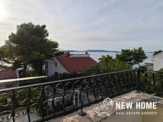 Prekrasna vila samo 30 m od mora