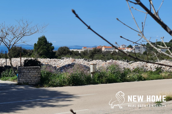 Primošten – Baugrundstück mit Meerblick