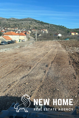 Primošten hinterland – building plots in an idyllic location