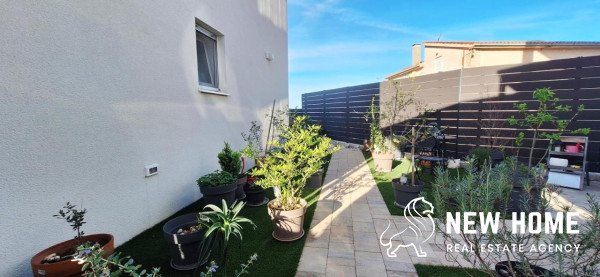 Erdgeschoss Wohnung mit Meerblick  in Primošten