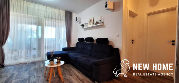 Erdgeschoss Wohnung mit Meerblick  in Primošten