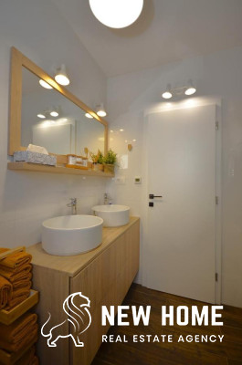 Erdgeschoss Wohnung mit Meerblick  in Primošten
