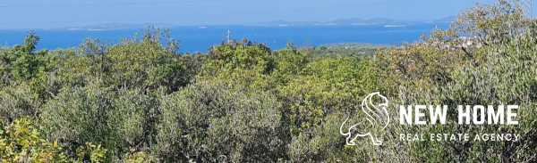 Primošten-building plot with sea views
