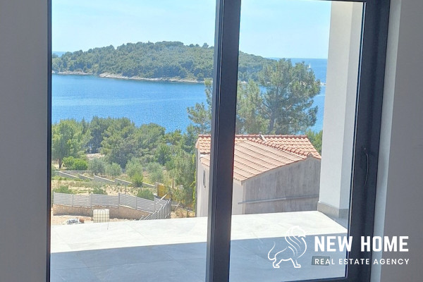 Rogoznica-Apartman blizu mora ,odličan pogled!!