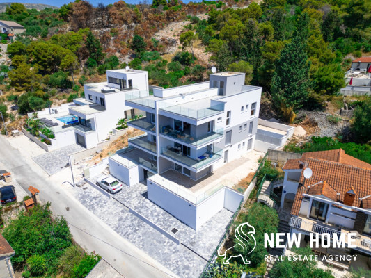 🇭🇷 Moderni Apartmani s Pogledom na More – Trogir, Otok Čiovo
