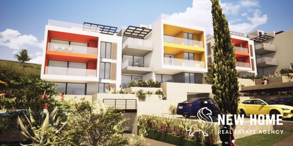 TROGIR – CIOVO Dvosobni penthouse stan s krovnom terasom
