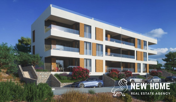 TROGIR – CIOVO Luksuzni penthouse s krovnom terasom i pogledom na more