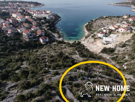 Hillside property with sea views