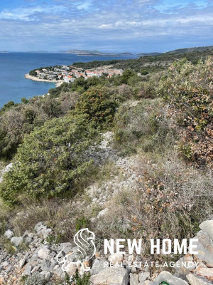 Zemljište s neometanim pogledom na more