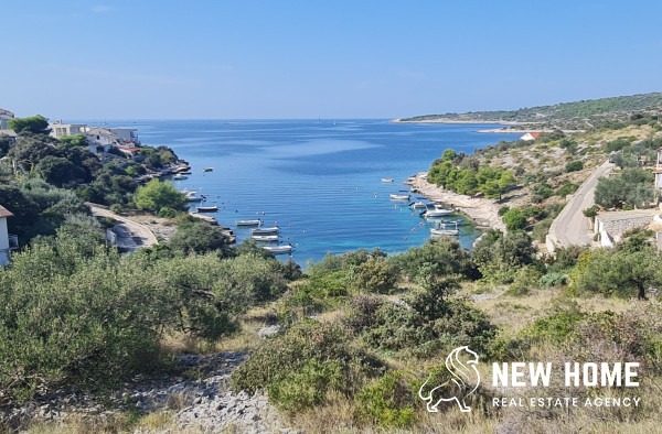 Hillside property with sea views